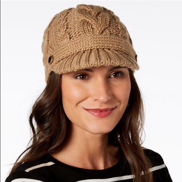 🛑SOLD🛑 Michael Kors Knit Cap in Camel Brown - Picture 4 of 4
